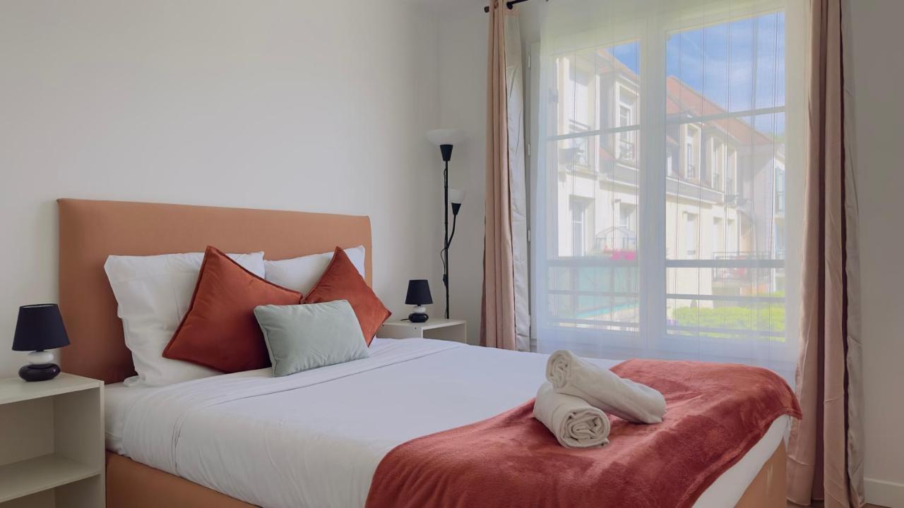 Apartment 3 Bedroomed Serris Val D'Europe Disneyland Paris Exterior foto